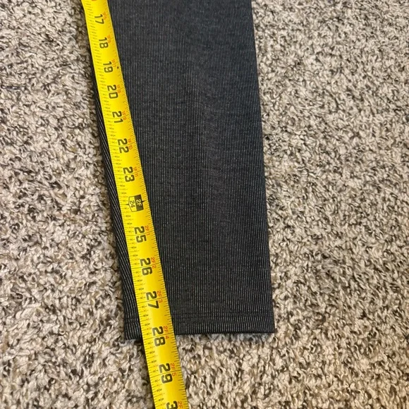 LYSSÉ New York Charcoal Gray Stretch Work Attire Leggings Womens Size Medium - Picture 5 of 9